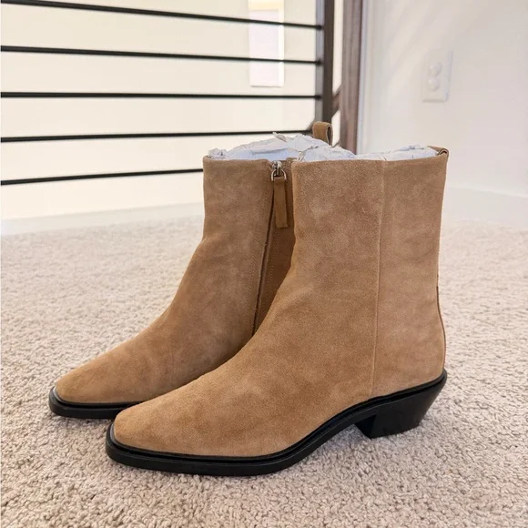 Everlane Havana Boots in Sand Camel Suede Size 9 - Picture 3 of 7